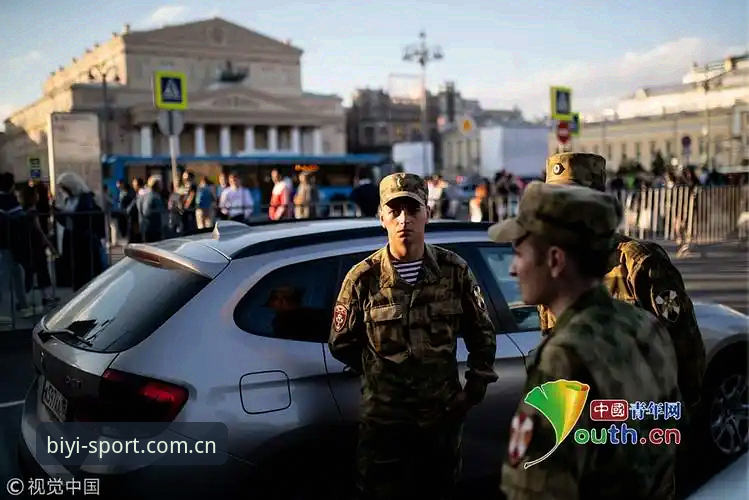 必一运动怎么样 掌握世界杯安保情报的实用指南:从英国警员缩编看赛事风险管理